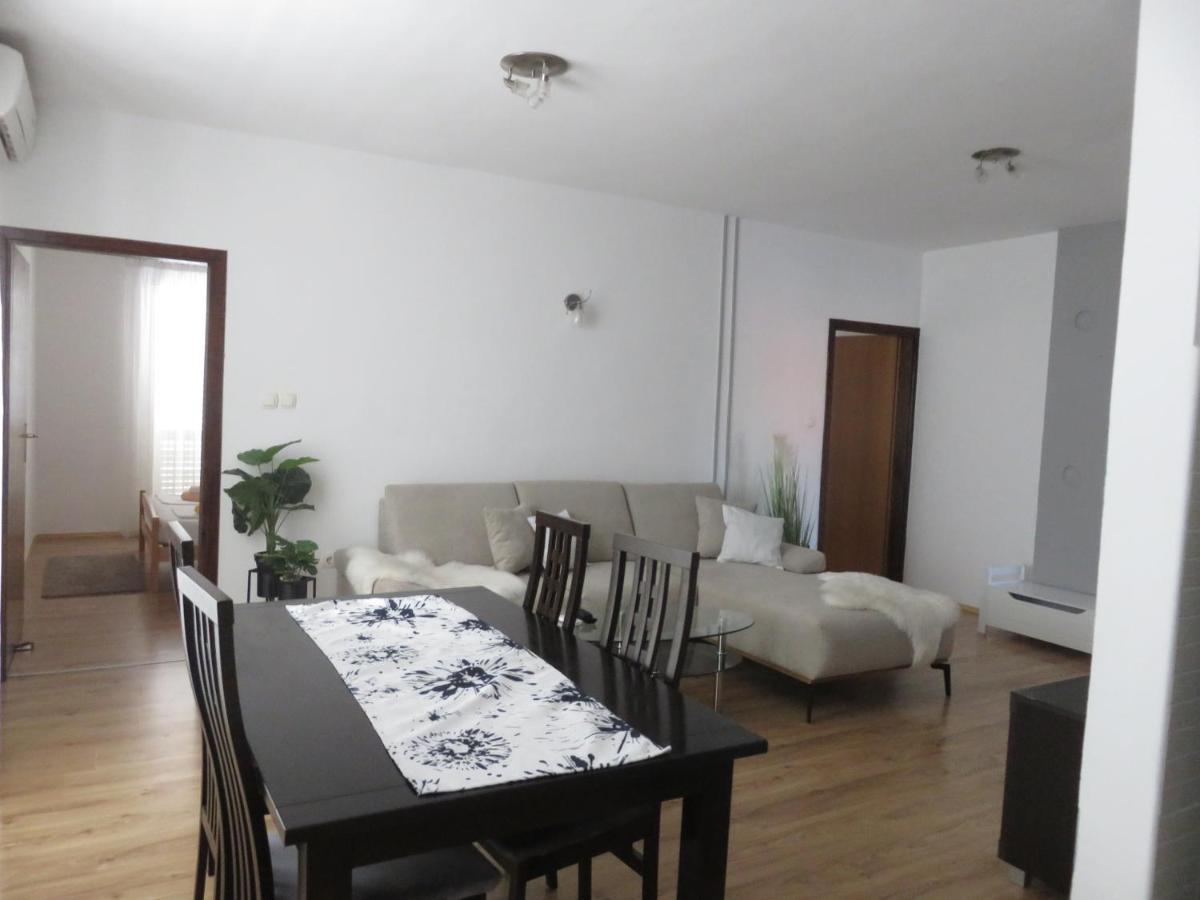 Apartment Angie *