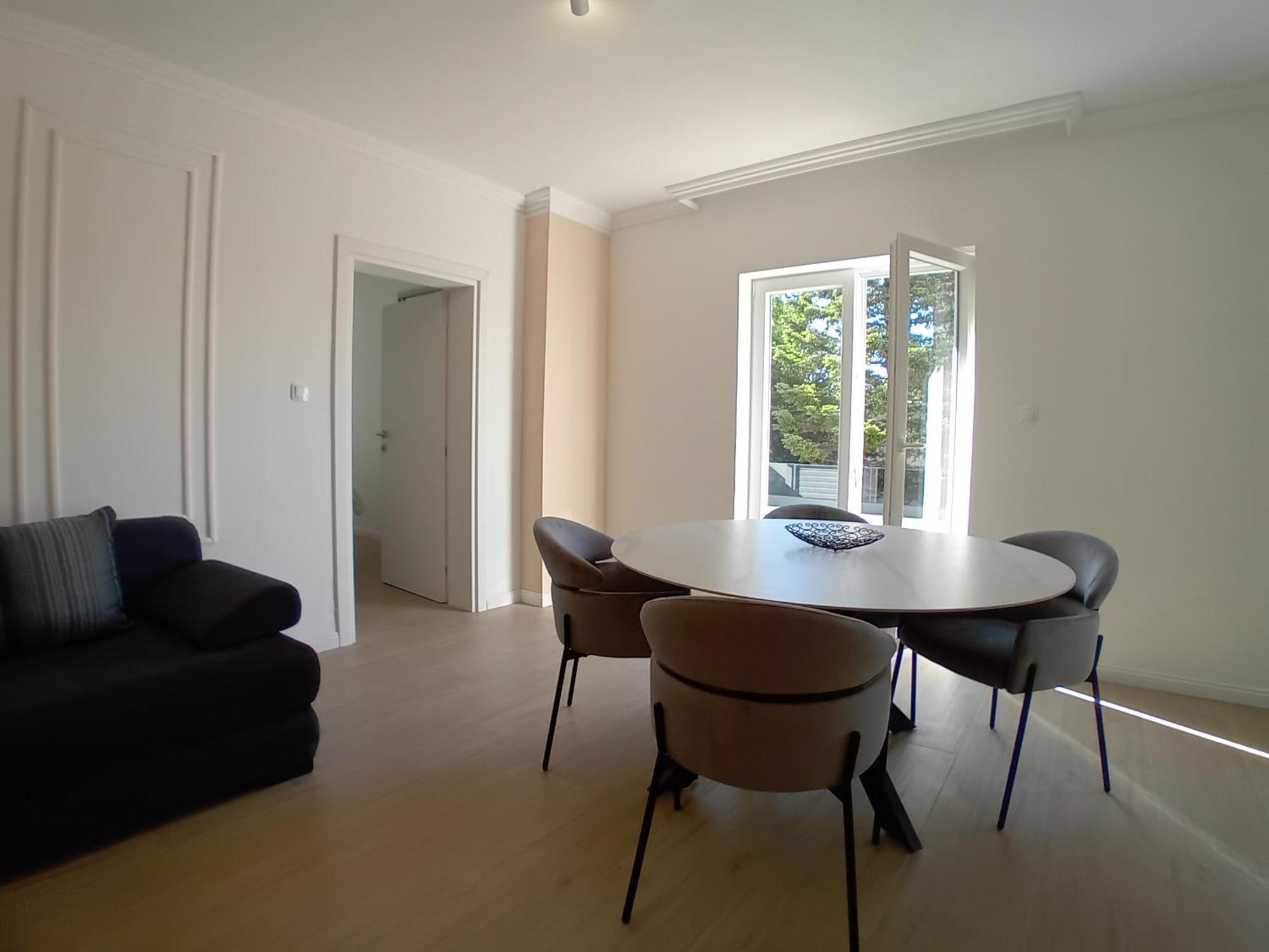 Angie Apartment